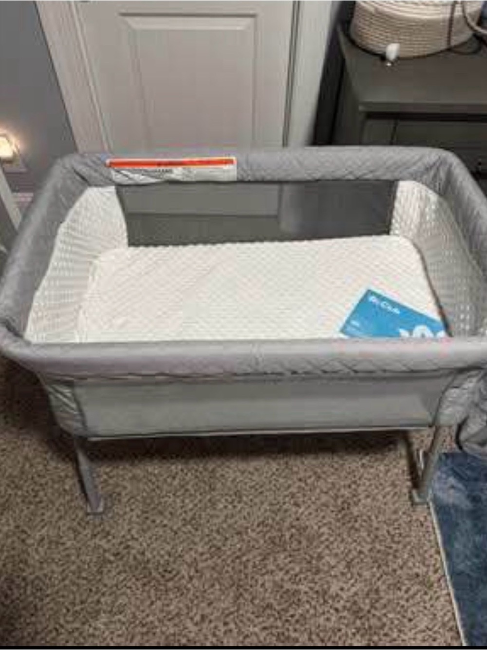 Bedside Bassinet w/storage bag
